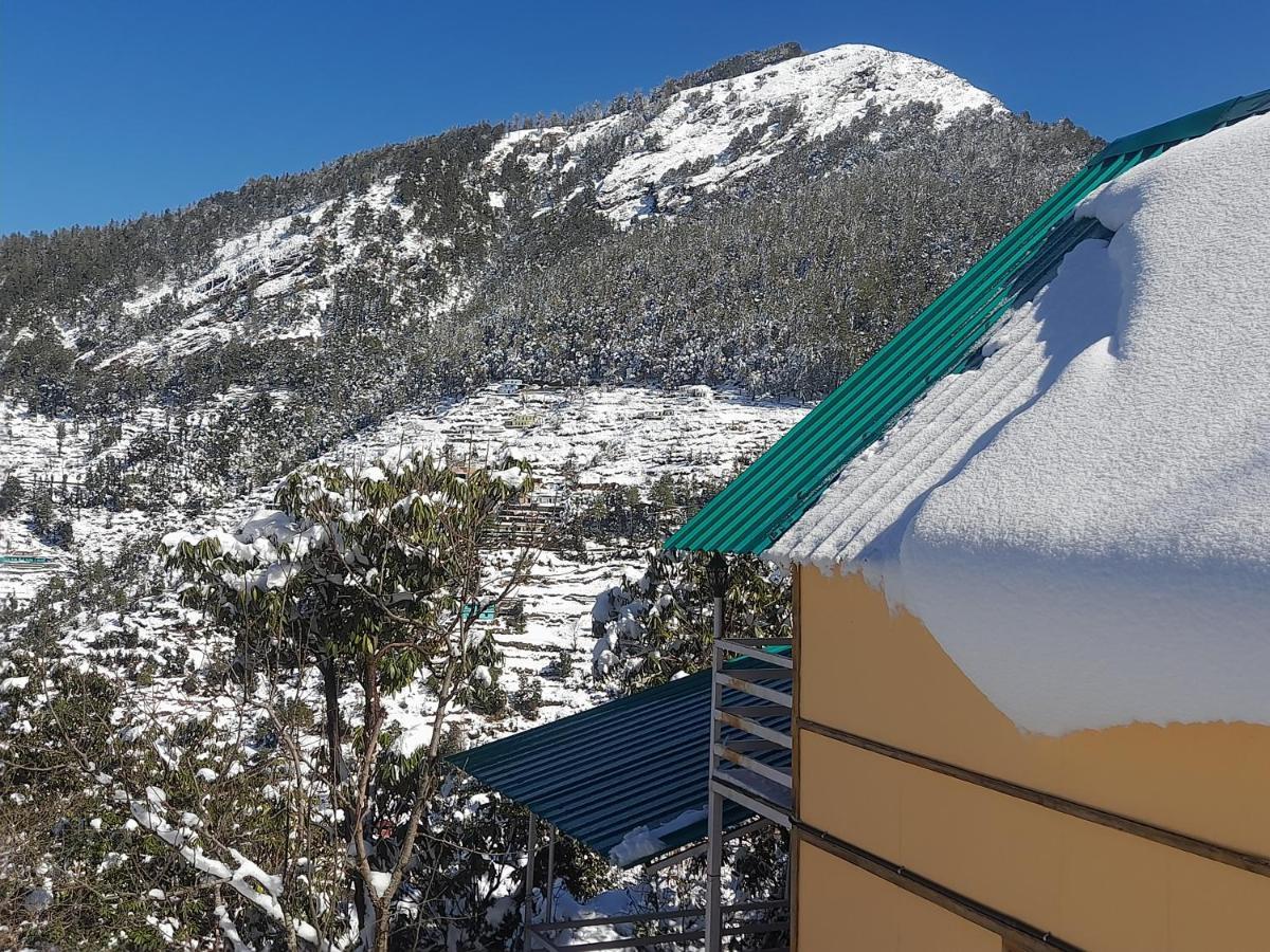 Chiraiyya Pangot Lodge Nainital