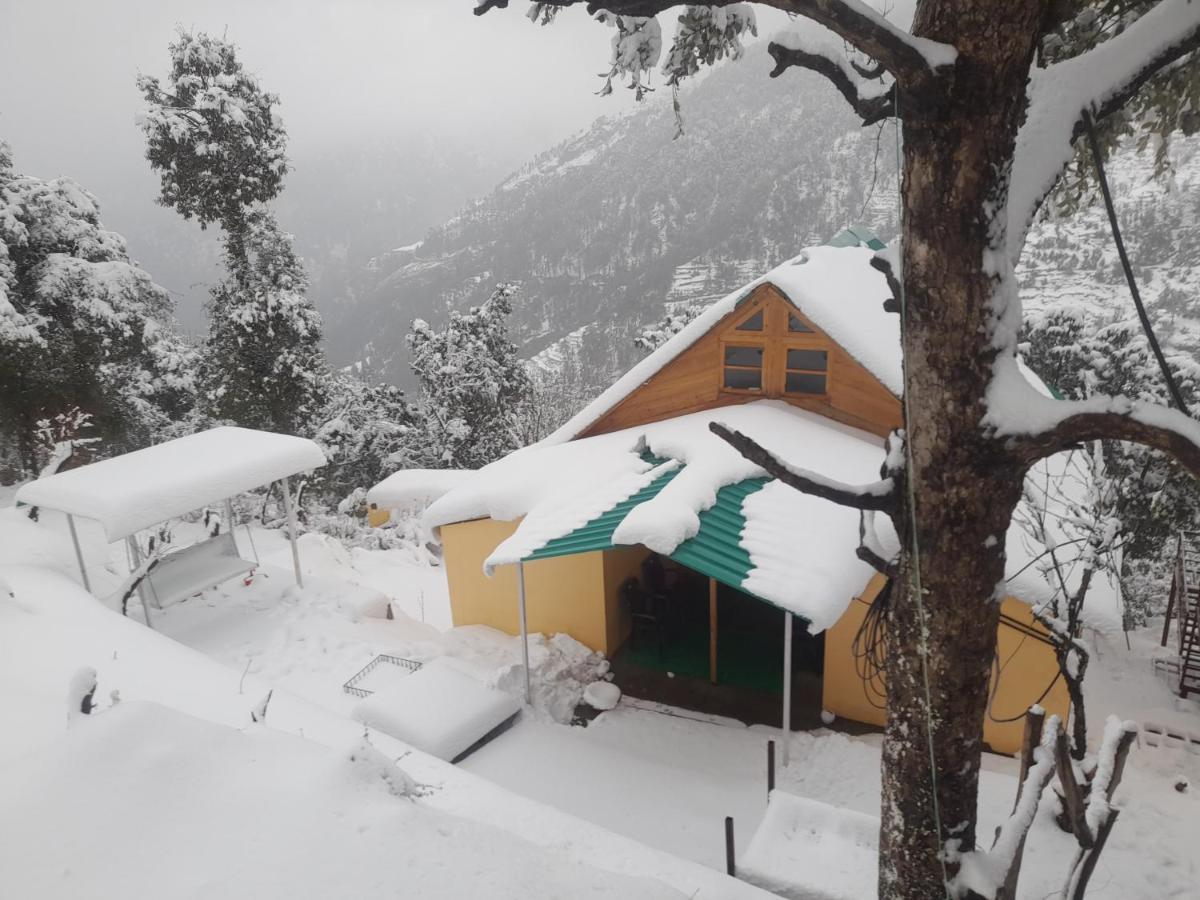 Chiraiyya Pangot Lodge Nainital