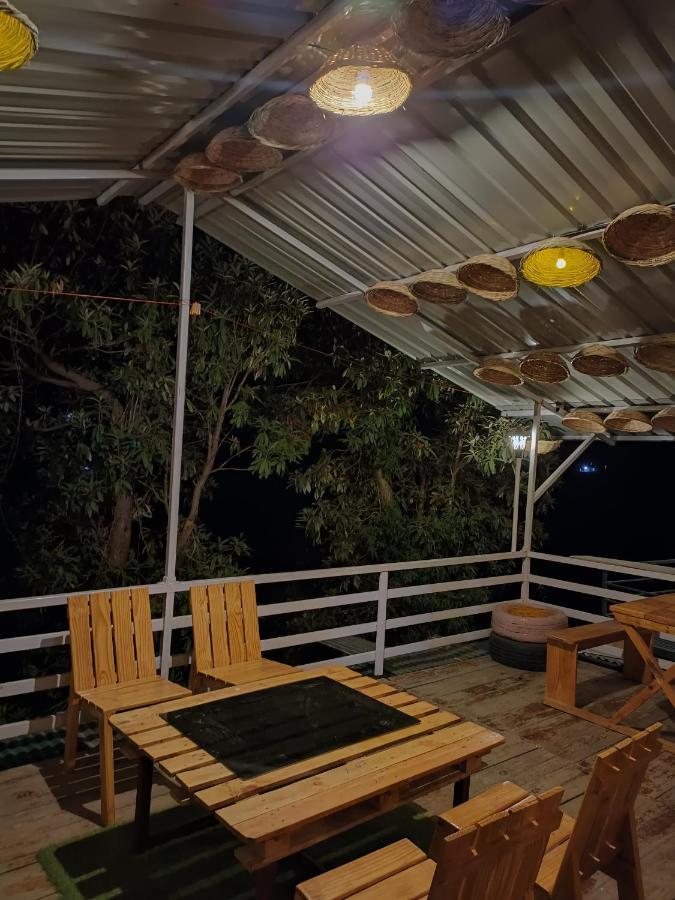 Chiraiyya Pangot Lodge Nainital